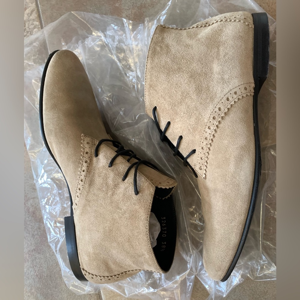 Balenciaga Chelsea Bootie size 38.5